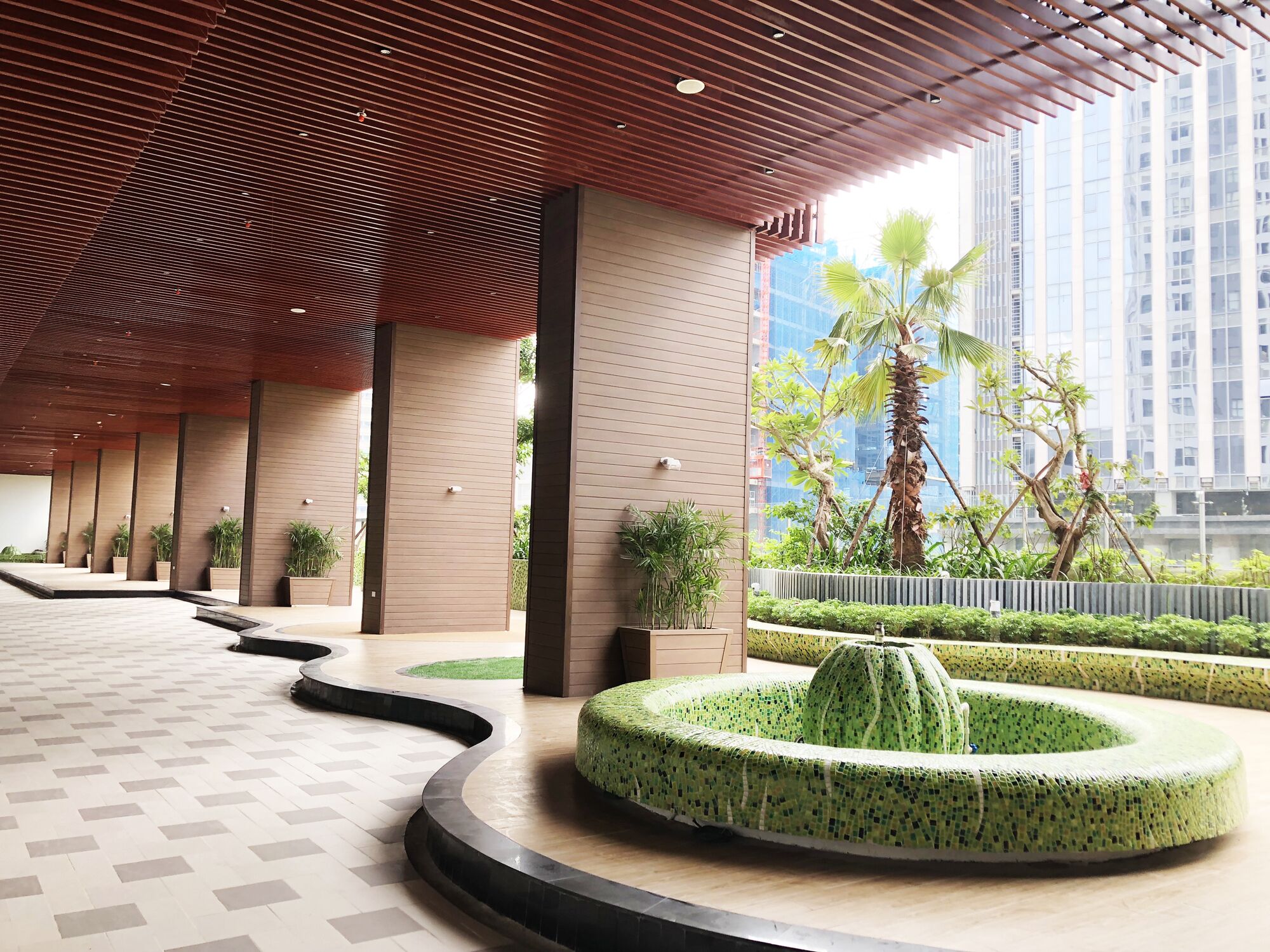 المنطقة المحيطة بالمنشأة