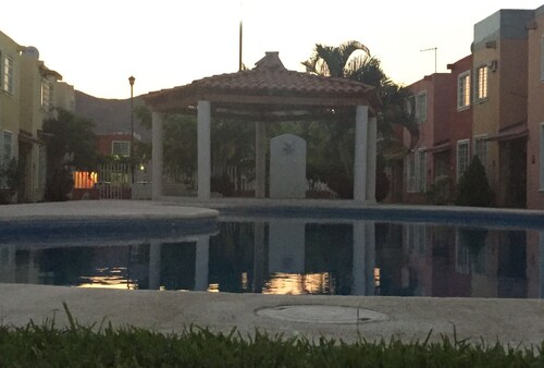 Casa Vacacional para 6 personas, 10 máx. con Alberca.