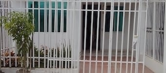Alquiler Casa Amoblada En Santa Marta