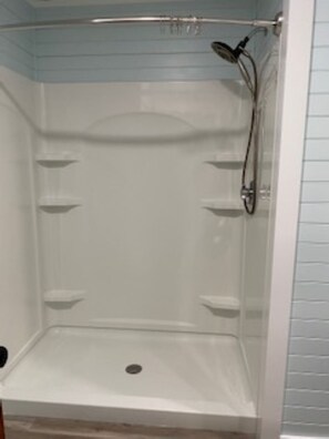 Shower - Vacation Rental with Great Location on Wells Beach (Wells)