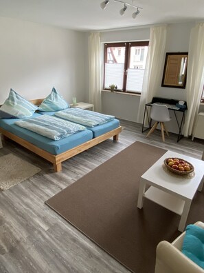 3 Schlafzimmer, Bügeleisen/Bügelbrett, kostenloses WLAN, Bettwäsche