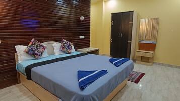 Cottage | 1 bedroom, individually decorated, individually furnished