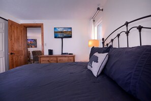 2 bedrooms, iron/ironing board, travel crib, WiFi