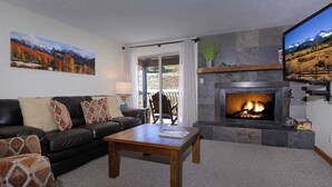 TV, fireplace, offices - Silvery Lupine, Hot tub, pool, shuttle (Crested Butte)