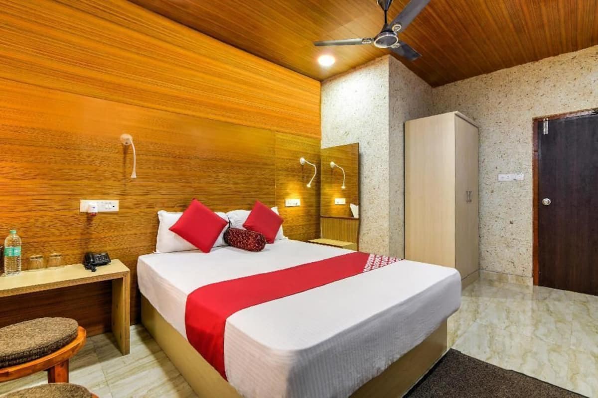 Rollaway beds, bed sheets