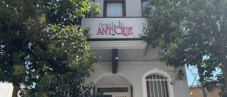 Voorkant van accommodatie