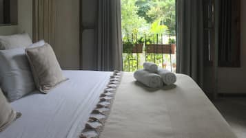 1 bedroom, in-room safe, free WiFi, bed sheets
