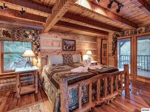 4 多间卧室、免费 WiFi、床单