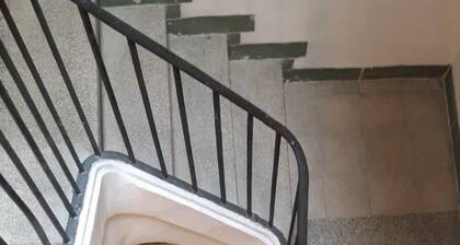 Hiljainen huoneisto keskustassa