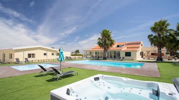 Alberca al aire libre