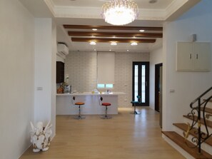 Televisión de pantalla plana