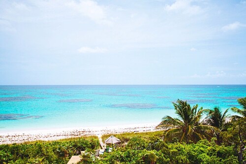 Coral Beachside – Private Beach Resort