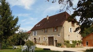 Unclassified image, 5 of 52, button - Chambres d'Hôtes La ferme de montard (Montmorot)