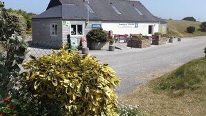 Front of property - Camping de Penn-Enez (Landeda)