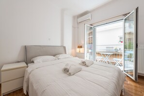 2 bedrooms, iron/ironing board, free WiFi