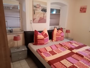 1 Schlafzimmer, WLAN, BettwÀsche