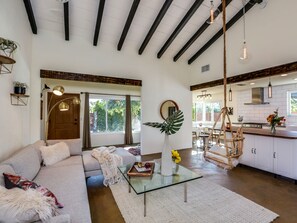 TV - Boho Rhapsody – Private Oasis, Walk to Town (Palm Springs)