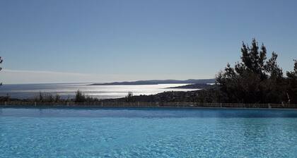 T3 avec magnifique vue sur golf de St Tropez