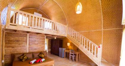 Budget Cabane en bois exotique Ă Lovina. 2