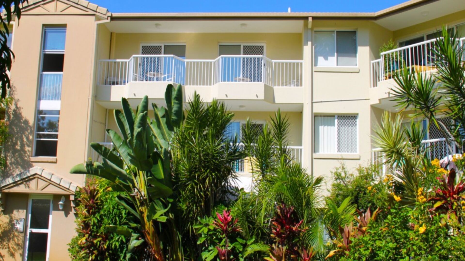 Paradise Grove 46 - Short stroll to Beach