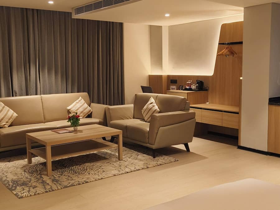 Suíte estúdio superior | Roupas de cama premium, frigobar, cofres nos quartos, escrivaninha