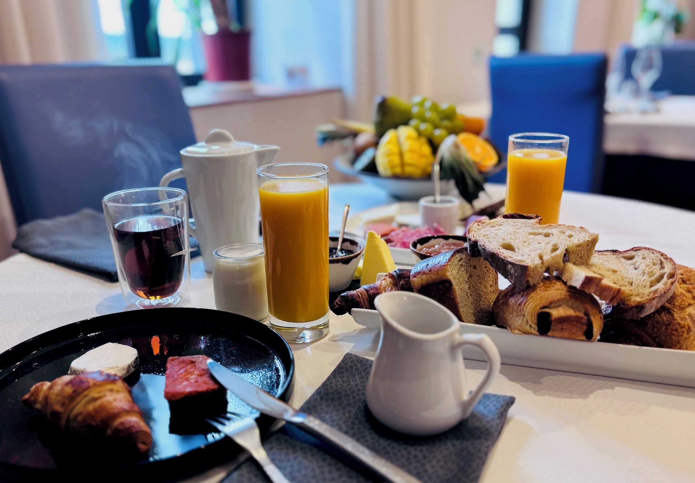 Daily local cuisine breakfast (EUR 15 per person)