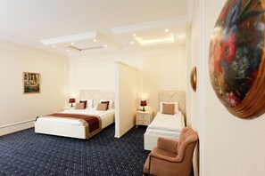 Family Studio Suite | Minibar, free WiFi, bed sheets - East Legend (Baku)