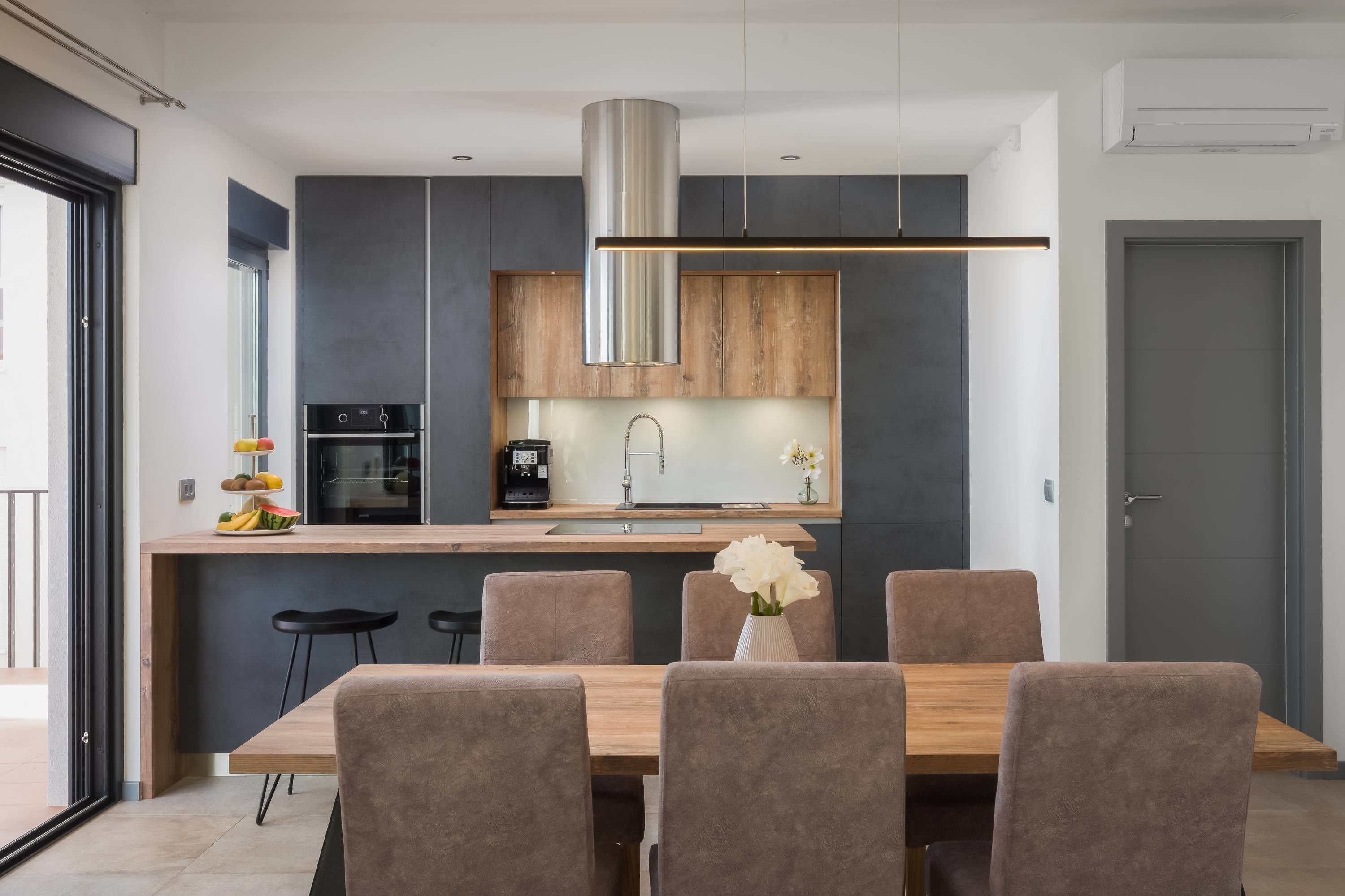 Villa – deluxe, 3 soverom, strandutsikt | Delt kjøkken | Kjøleskap, mikrobølgeovn, ovn og kokeplater