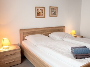 1 bedroom, internet