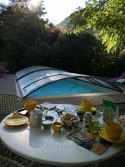 Le Moulin de Gauty - bed and breakfast