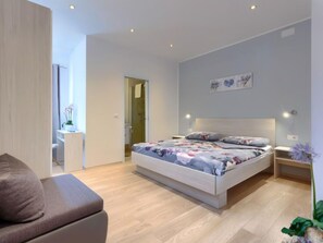 3 chambres, fer et planche à repasser, Wi-Fi