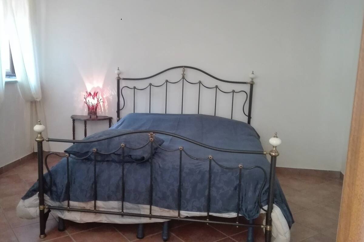 Double Room | Free WiFi, bed sheets