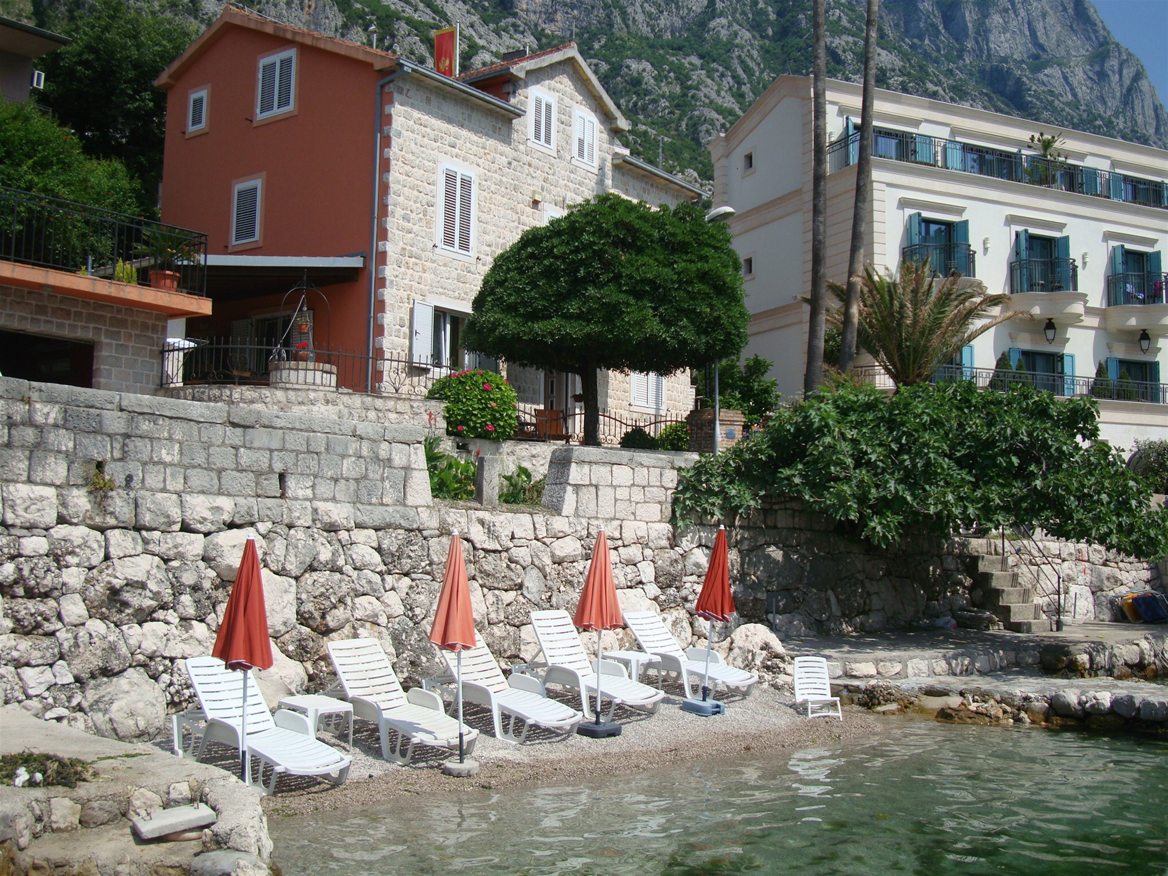 Majoituspaikan julkisivu