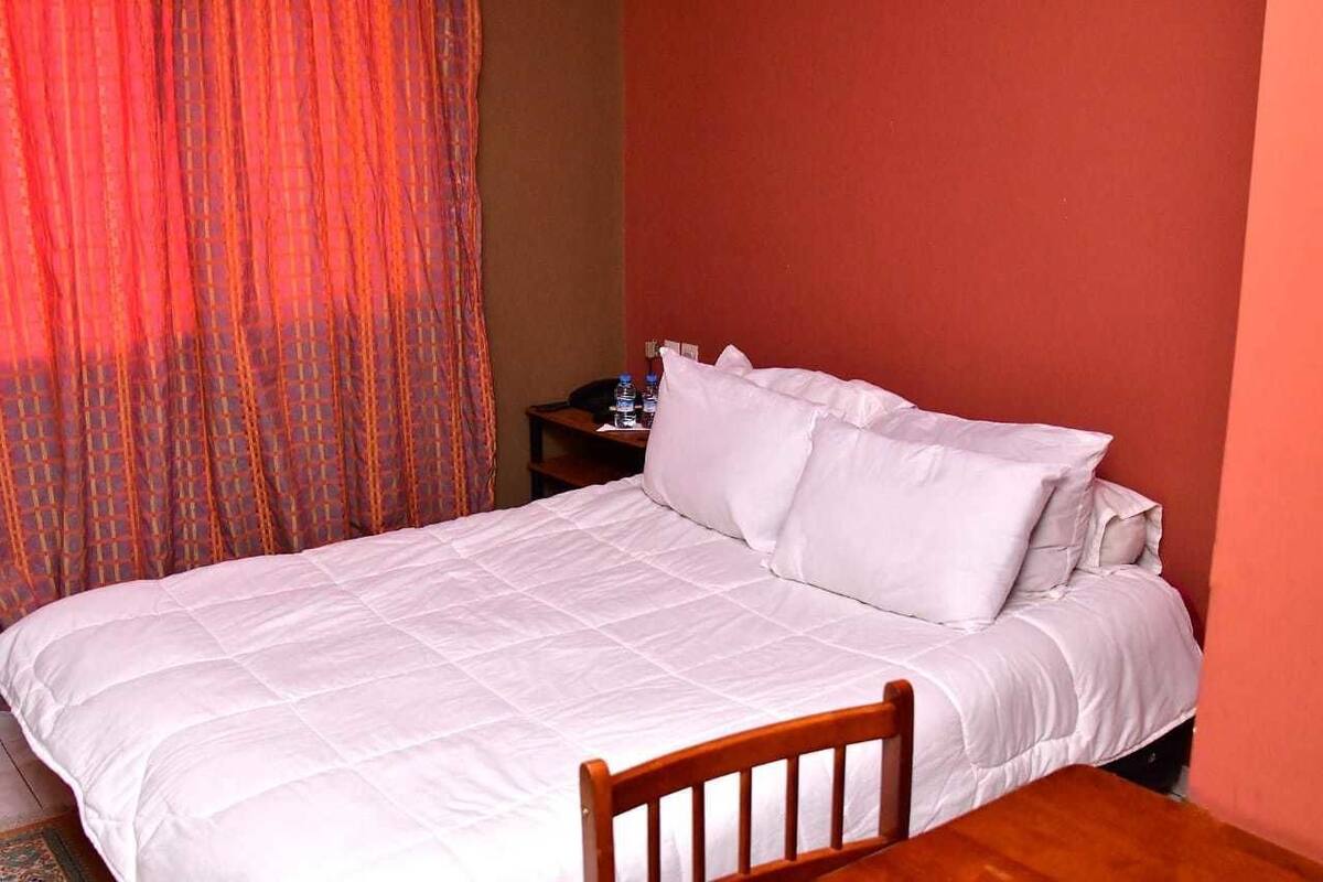 标准双人房, 1 张双人床, 无烟房 | 特色装修、特色家居、折叠床/加床(额外收费)、免费 WiFi