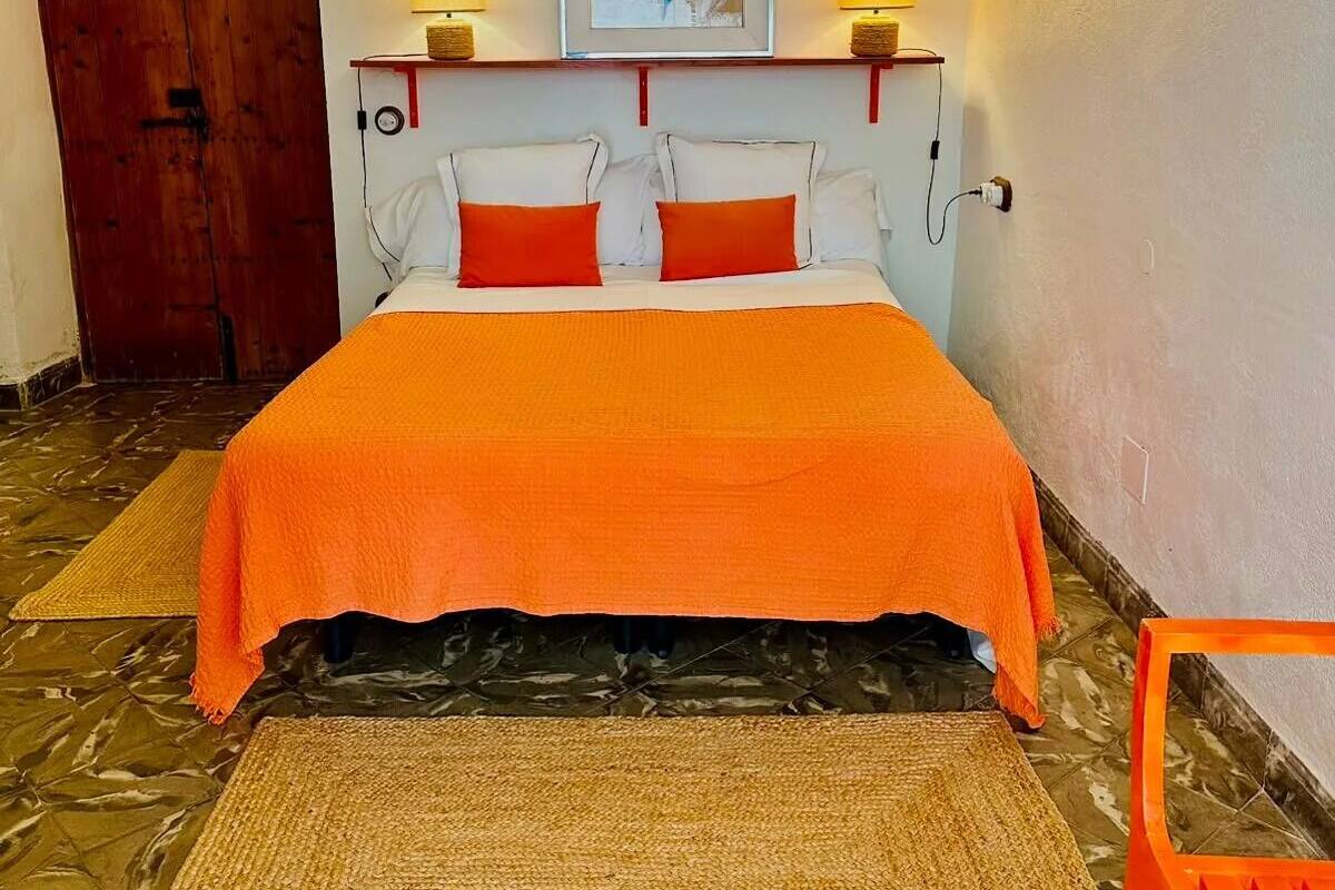 Standard Room | Premium bedding, down comforters, minibar, in-room safe