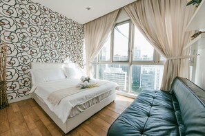 Comfort Apartment, 2 Bedrooms | Premium bedding, blackout curtains, rollaway beds, free WiFi