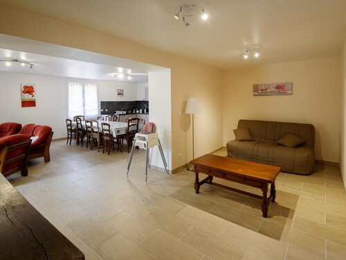 Spacious renovated house, green surroundings