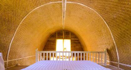 Budget peaceful Log cabin in Lovina V. 1