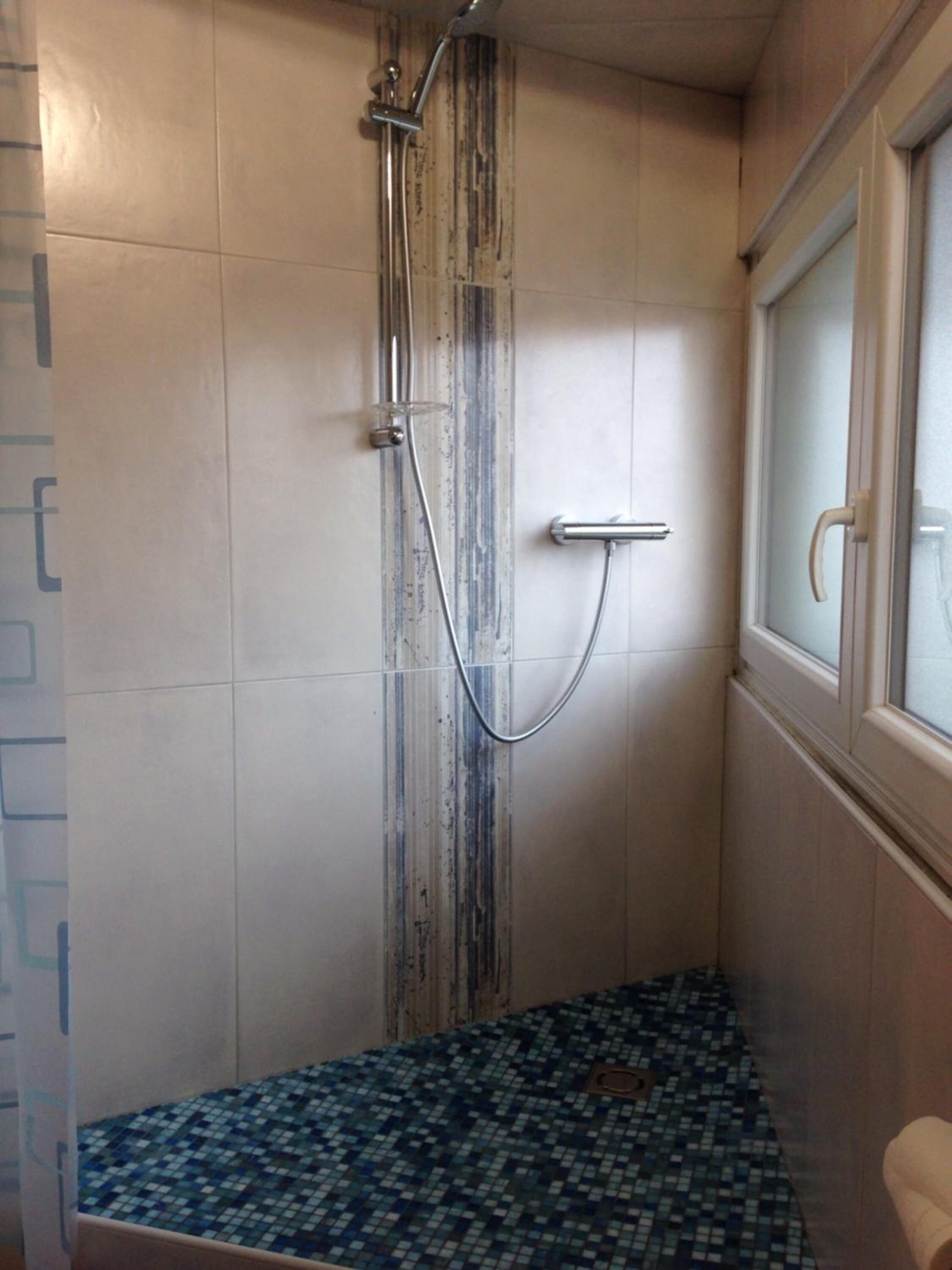 Free toiletries, hair dryer, bidet, towels