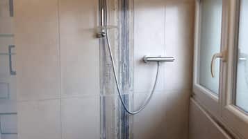 Free toiletries, hair dryer, bidet, towels