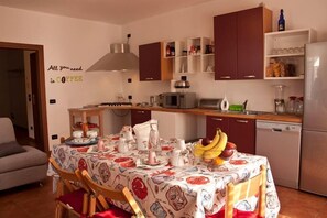 Desayuno típico de la región gratuito y diario