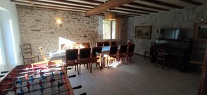 Spielezimmer