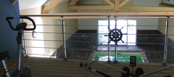 GITE WITH INDOOR POOL, TABLE SOCCER AND FITNESS ROOM 