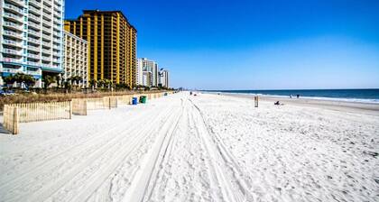 Beautiful End Unit Oceanfront in the heart of Myrtle Beach indoor and outdoor pools 203