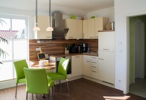 Fridge, microwave, oven, dishwasher