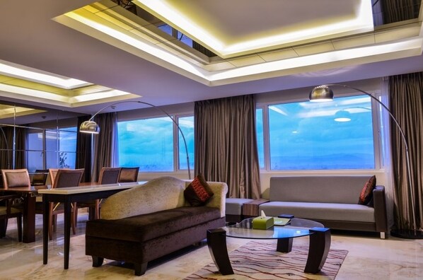 Living area - Grand Allison (Sentani)