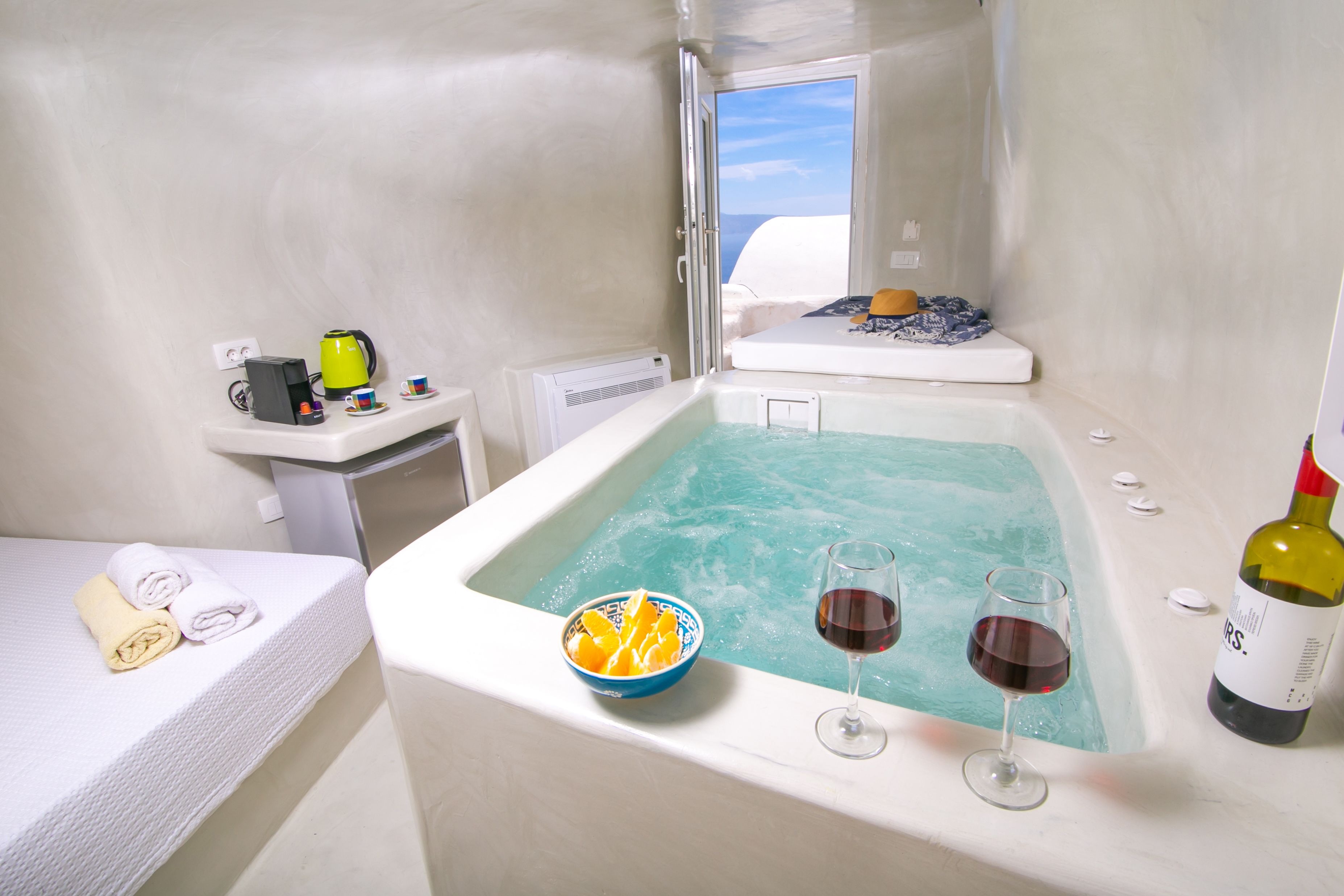 Casa, 1 habitación, hidromasaje, vista al mar (Cave) | 1 habitación y ropa de cama de alta calidad 