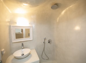 House, 1 Bedroom, Jetted Tub, Sea View (Cave) | Bathroom | Shower, jetted tub, free toiletries, hair dryer - White Cave House (Santorini)