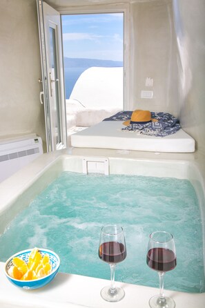 Casa, 1 quarto, banheira de hidromassagem, vista para o mar (Cave) | 1 quarto, roupas de cama premium, cofres nos quartos, Wi-Fi de cortesia