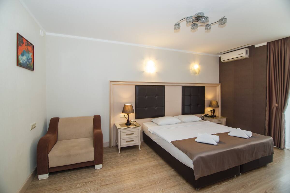 Deluxe Double or Twin Room, Sea View